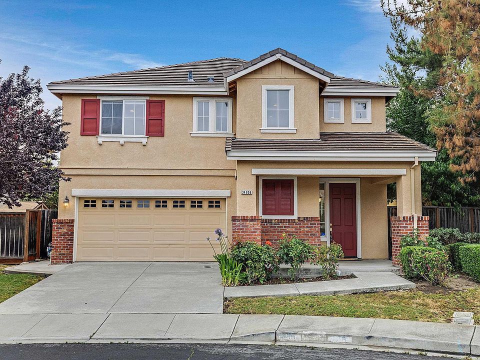 1st image of 34906 Herringbone Ct