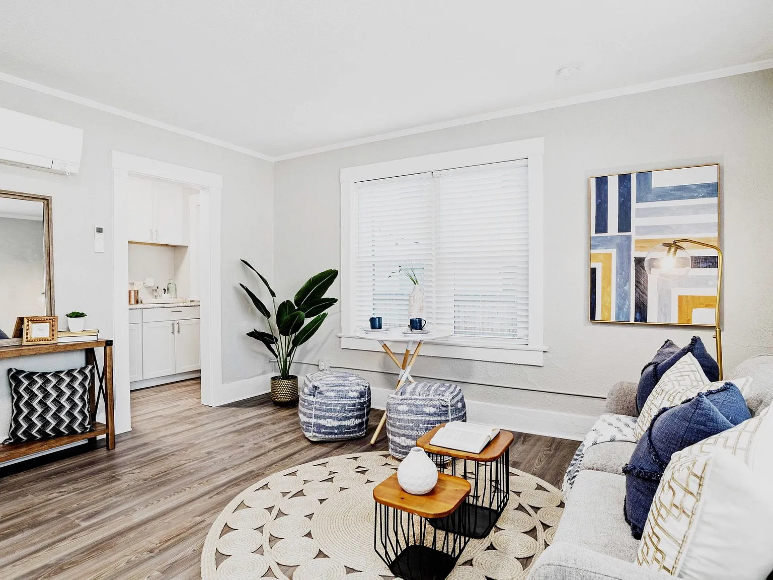 Nicely Renovated Studio Near Little Raven! — Photo 4