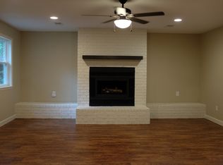 40 Indian Trl, Searcy, AR 72143