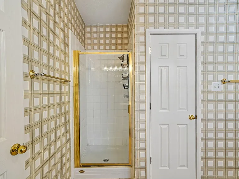 15415 Truslow Point Ln — Photo 26