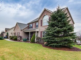 100 Evan Ct, Cranberry Township, PA 16066