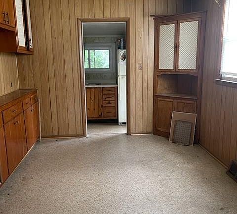 4th image of 41 Lombardy Dr