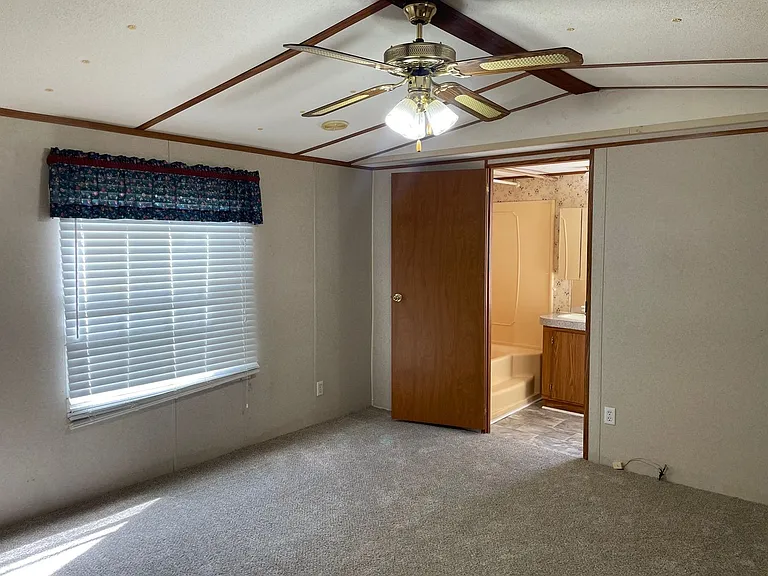 5042 Oak Grove Church Rd #992 — Photo 12