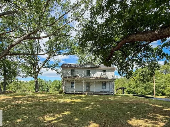 1272 Dry Bridge Rd, Chatham, VA 24531