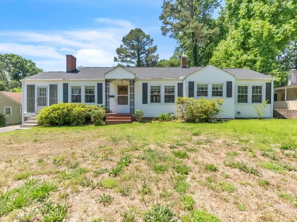 621 Church St, Laurens, SC 29360