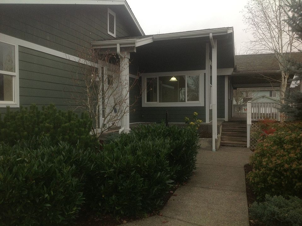 1st image of 18716 13th Avenue Ct E