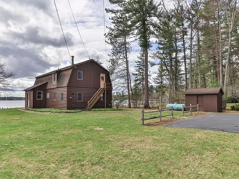 7 Howards Grv — Photo 29