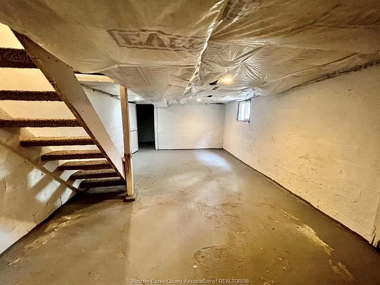 3458 Harris St — Photo 10