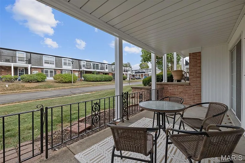 Thumbnail 17