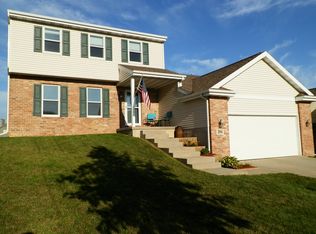 204 Temple Ct, Mount Horeb, WI 53572