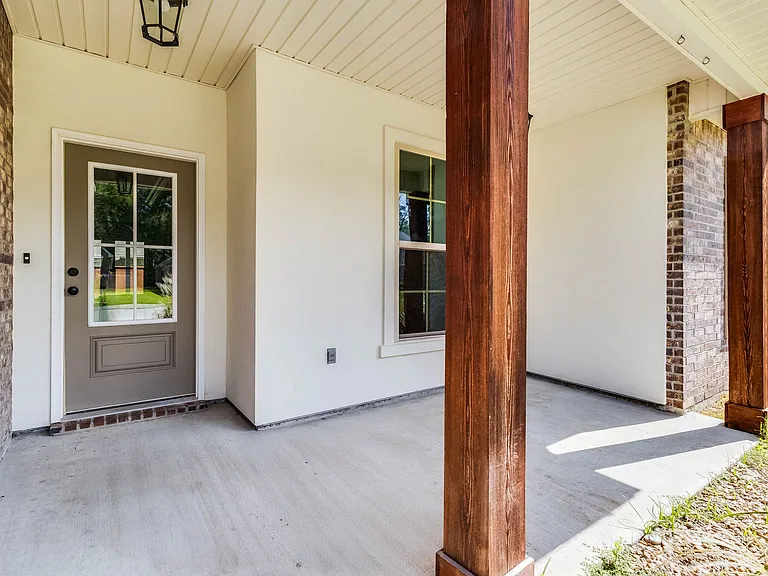 120 Muscadine Ln — Photo 2