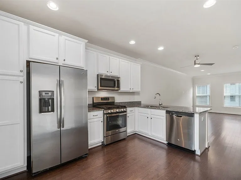 5302 Masons Ln — Photo 10