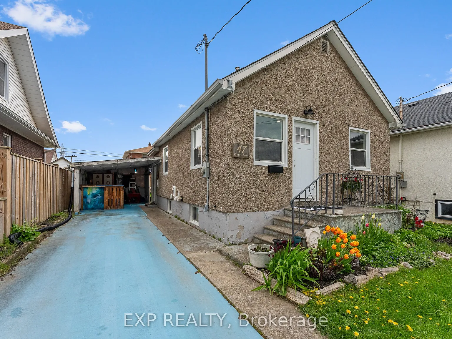 2 bed, $2,000 — Photo 2
