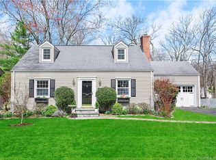 51 Glendale Rd, Stamford, CT 06906