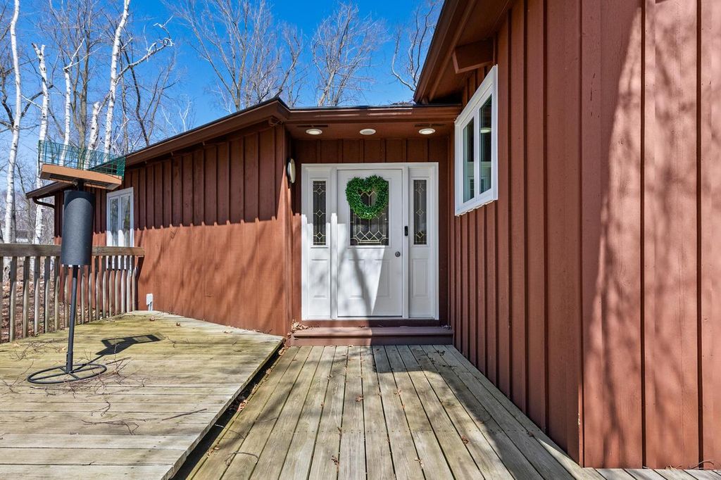 Apartment in Town of Belgium, Ozaukee - More