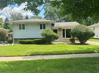 17871 Locust St, Lansing, IL 60438