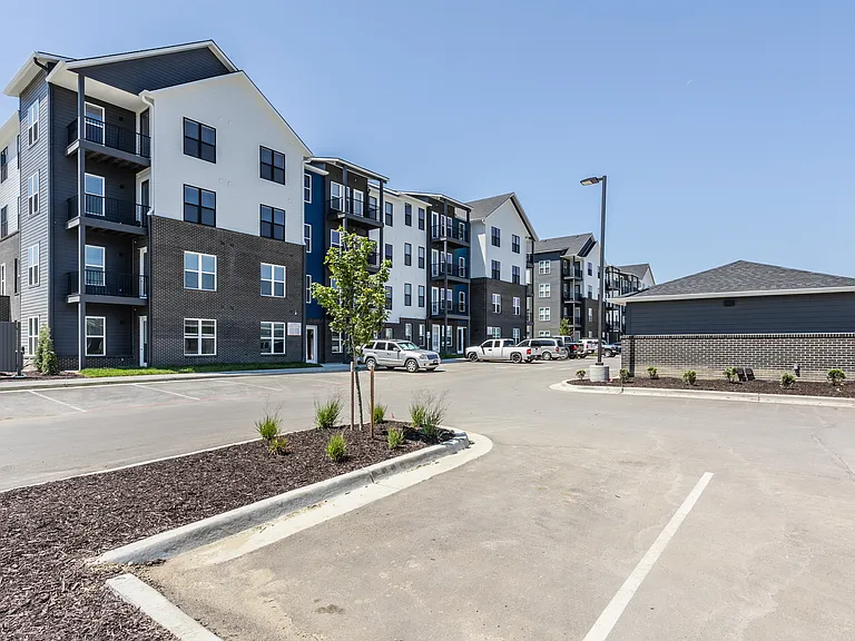 Switch Apartments — Photo 17
