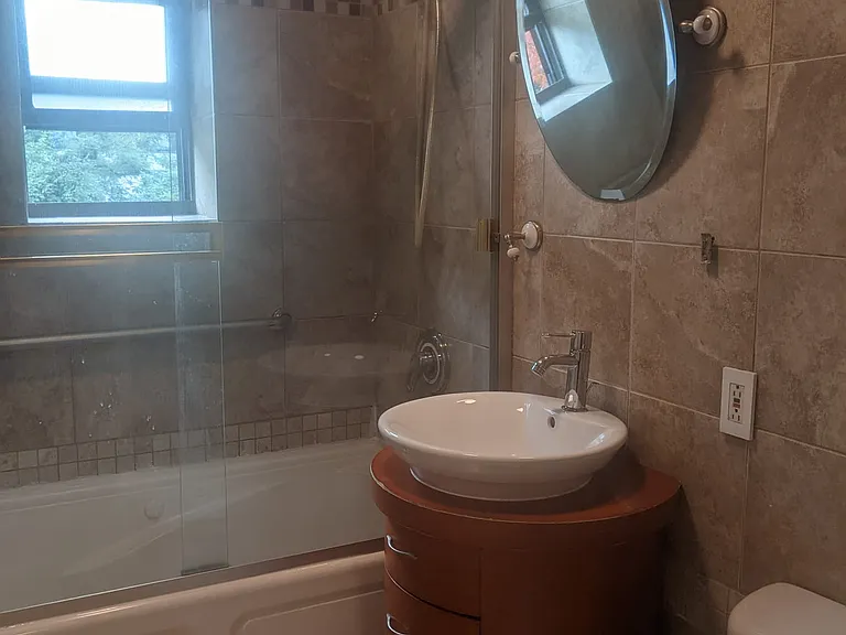 2545 Sedgwick Ave #5-G — Photo 6