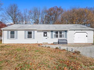 42 Brandywine Cir, Piscataway, NJ 08854