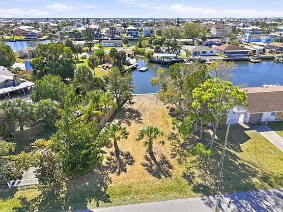 4th image of 3396 Mangrove Dr #37