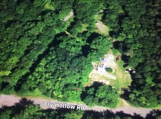 694 Bly Hollow Rd, Petersburgh, NY 12138