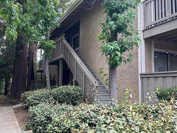 3rd image of 5455 Kirkwood Dr APT C8