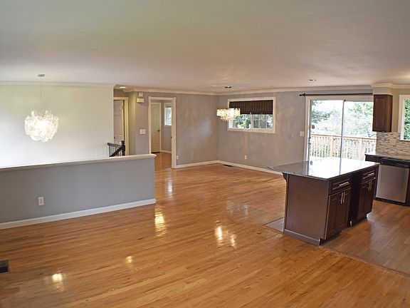 4th image of 1222 169th Ave NE