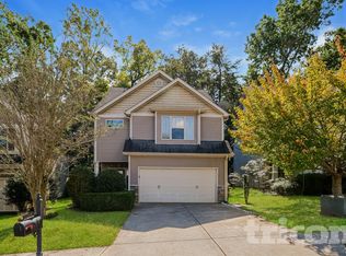 111 Bethany Manor Dr, Ball Ground, GA 30107