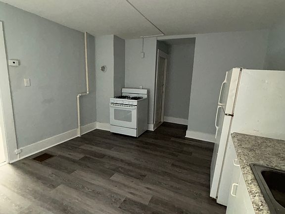 2nd image of 199-207 Howe Ave #195-1/5A
