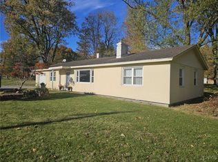6708 E Lake Rd, Auburn, NY 13021