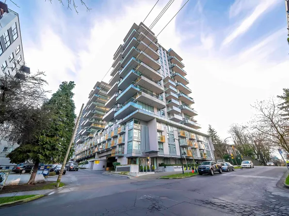 1180 Broughton St #901, Vancouver, BC V6G 2B1