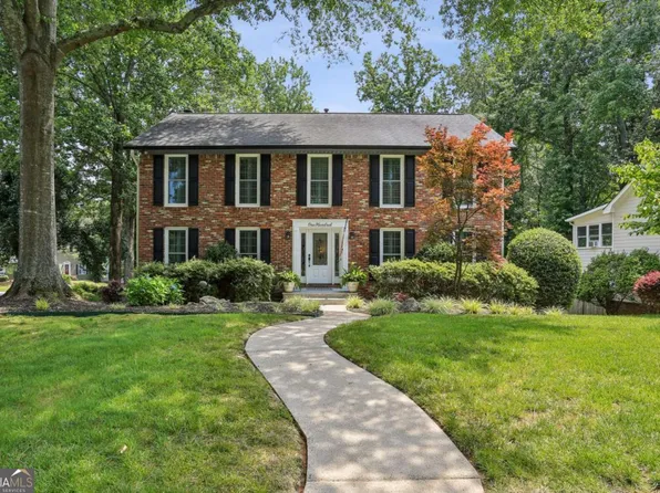 100 Spring Ridge Ct, Roswell, GA 30076