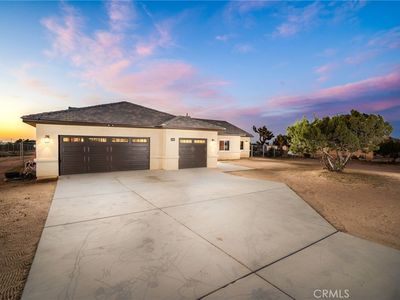 12140 Mission St, Oak Hills, CA, 92344
