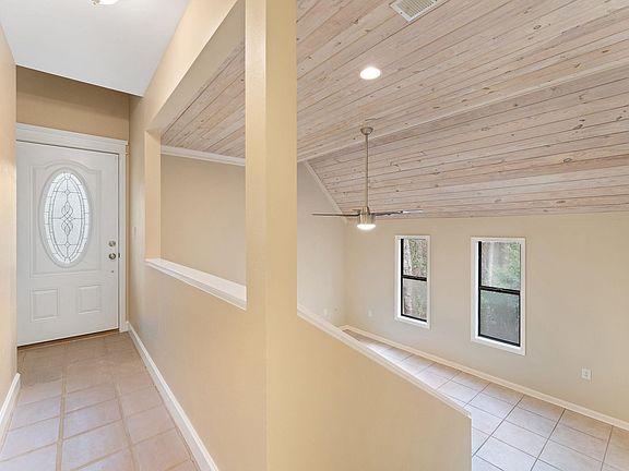 5th image of 4513 Citadel Dr