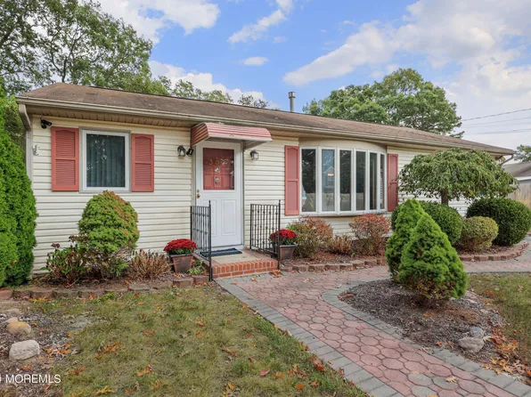 303 Constitution Drive, Forked River, NJ 08731