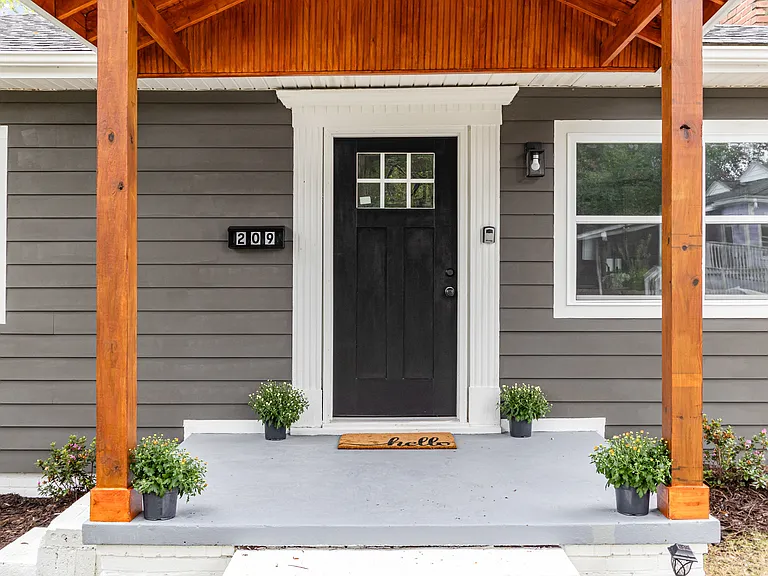 209 E Lavender Ave — Photo 26