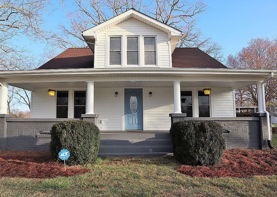 1st image of 2444 Pinoak Dr