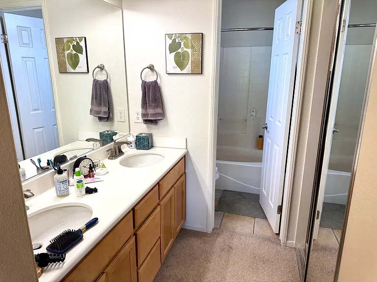 402 Bay Berry Pl — Photo 12