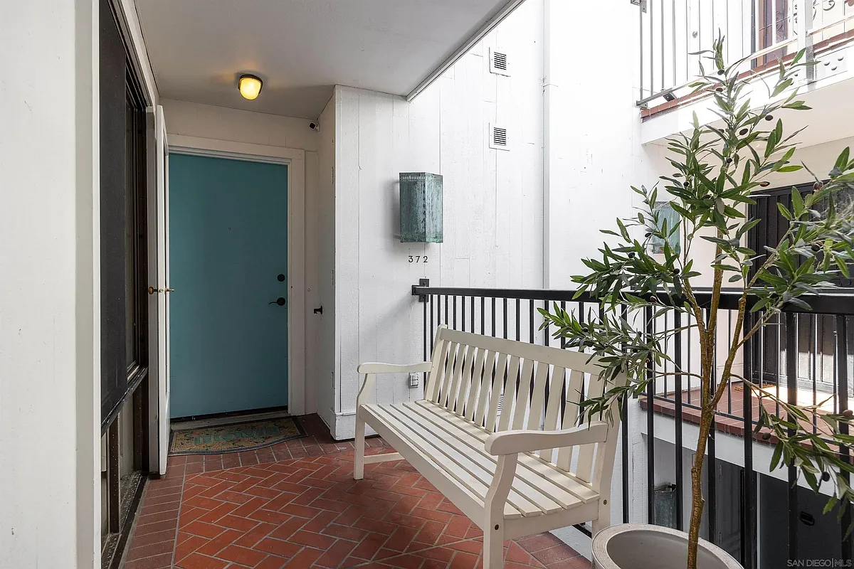 Building Photo - 8263 Camino Del Oro #372