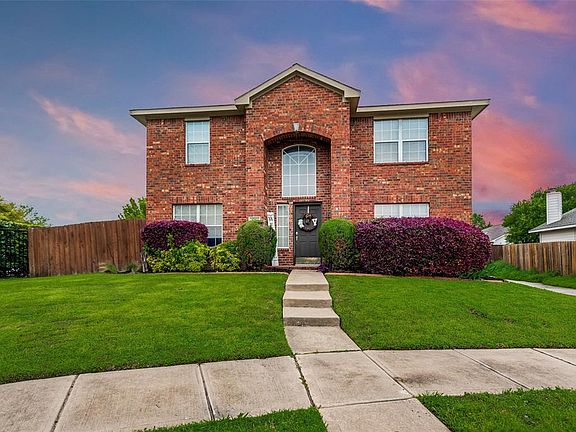 3rd image of 3932 Evergreen Ct
