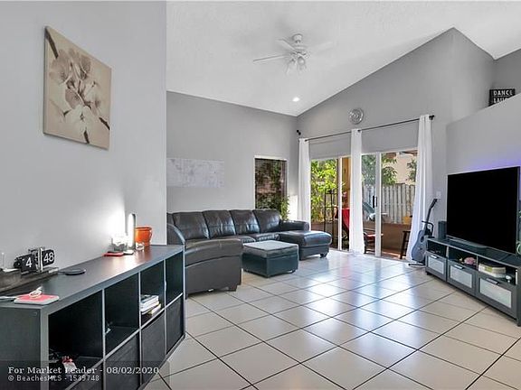 4th image of 5245 NW 54th St