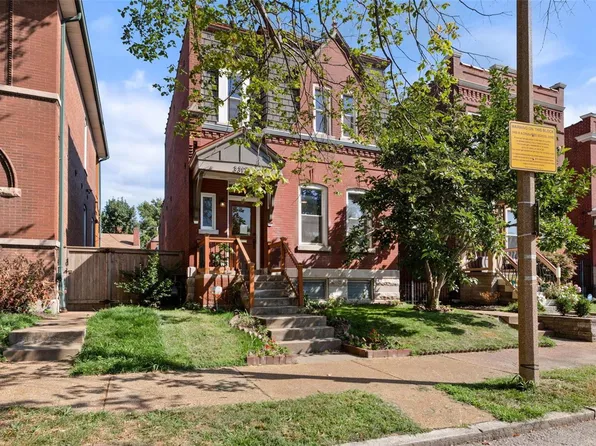 3317 Pestalozzi St, Saint Louis, MO 63118