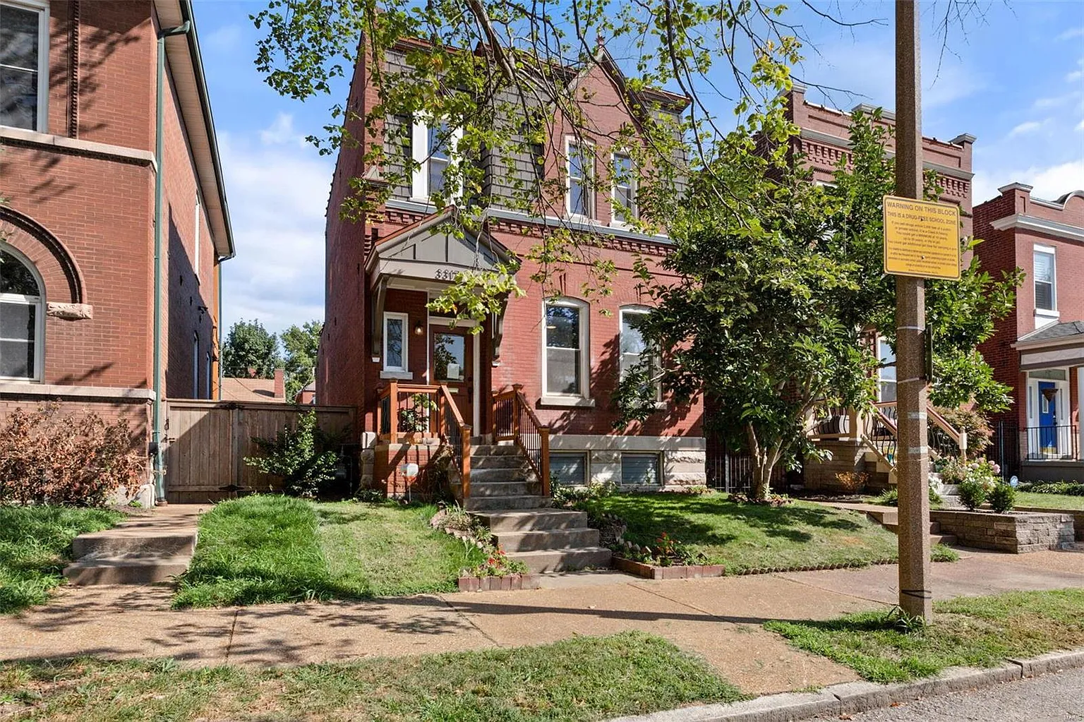 3317 Pestalozzi St photo 1