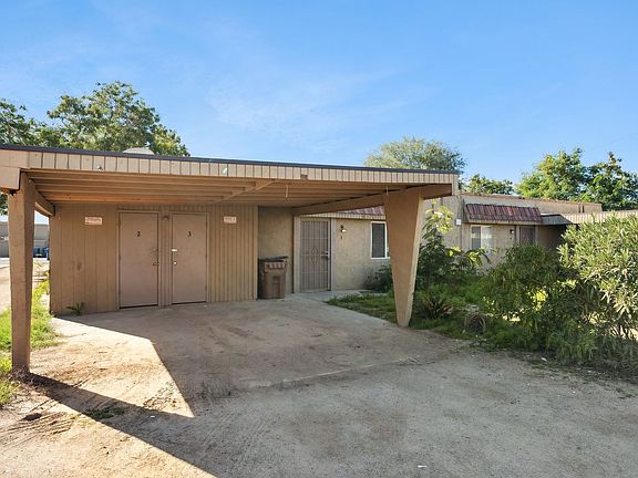 2nd image of 1480 E 29th Ave APT 3