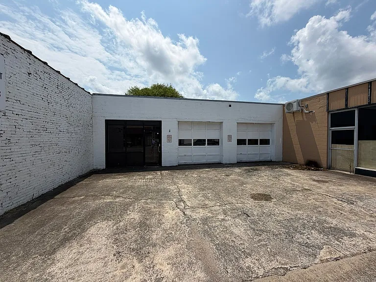 114 Sand Mountain Dr E — Photo 1