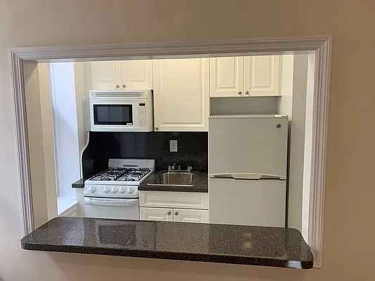 Rented by Corcoran | media 7