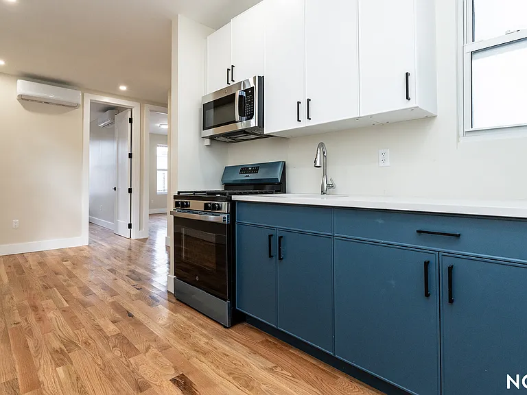461 78th St #2R — Photo 3