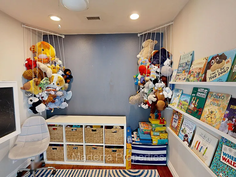 2342 Fordham Dr — Photo 26