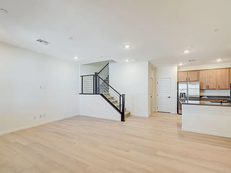 7681 N Jones Blvd — Photo 3