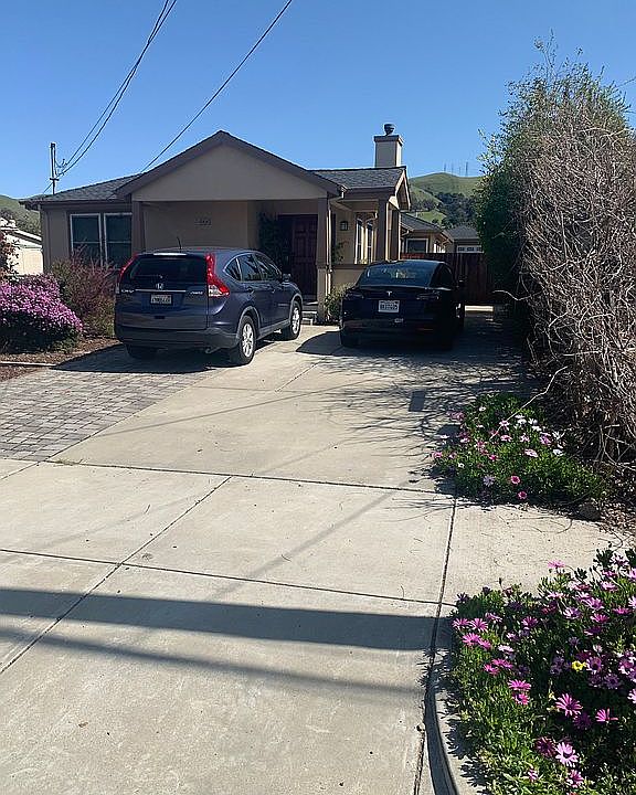 2nd image of 43454 Bryant St
